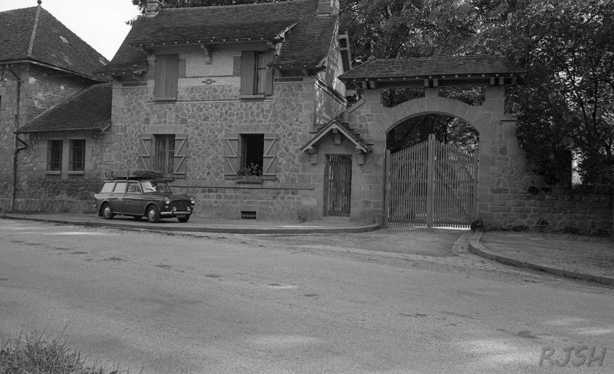 Chambres D'Hotes-Chateau Constant Bessines-sur-Gartempe Bagian luar foto