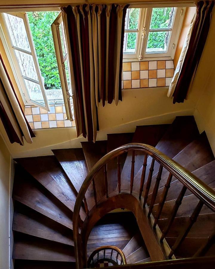 Chambres D'Hotes-Chateau Constant Bessines-sur-Gartempe Bagian luar foto